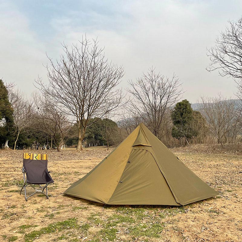 چادر Teepee در فضای باز